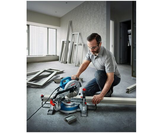  Торцовочная пила Bosch GCM 216 (0601B33000) 